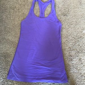 Lululemon women’s tank size 4